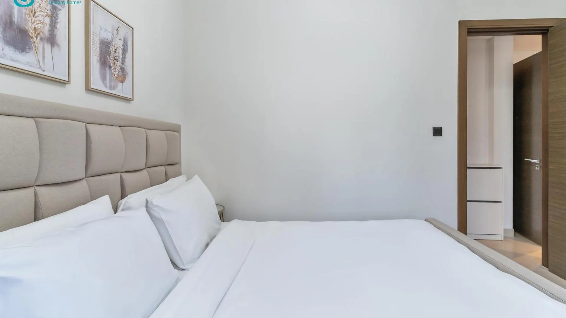 Blue Breeze - Cozy Apartment In Sobha Creek Vistas 迪拜